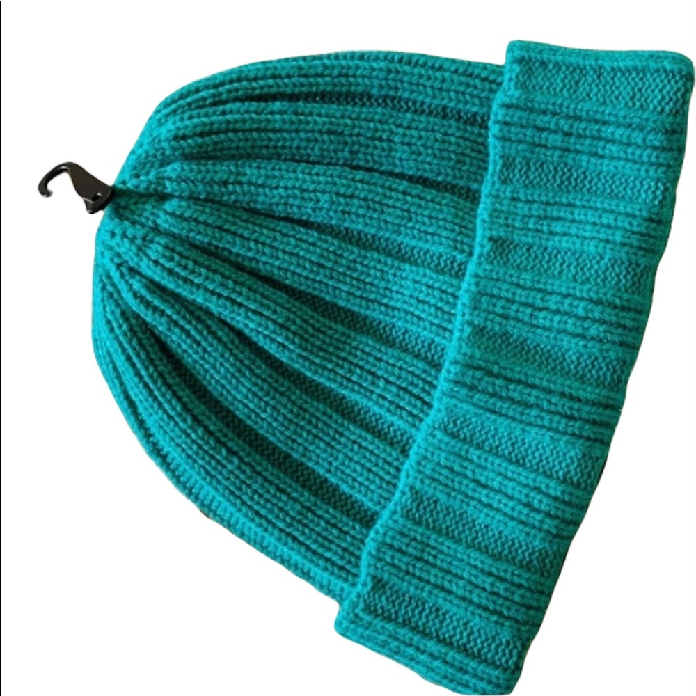 URBAN OUTFITTERS ESME FISHERMAN BEANIE.